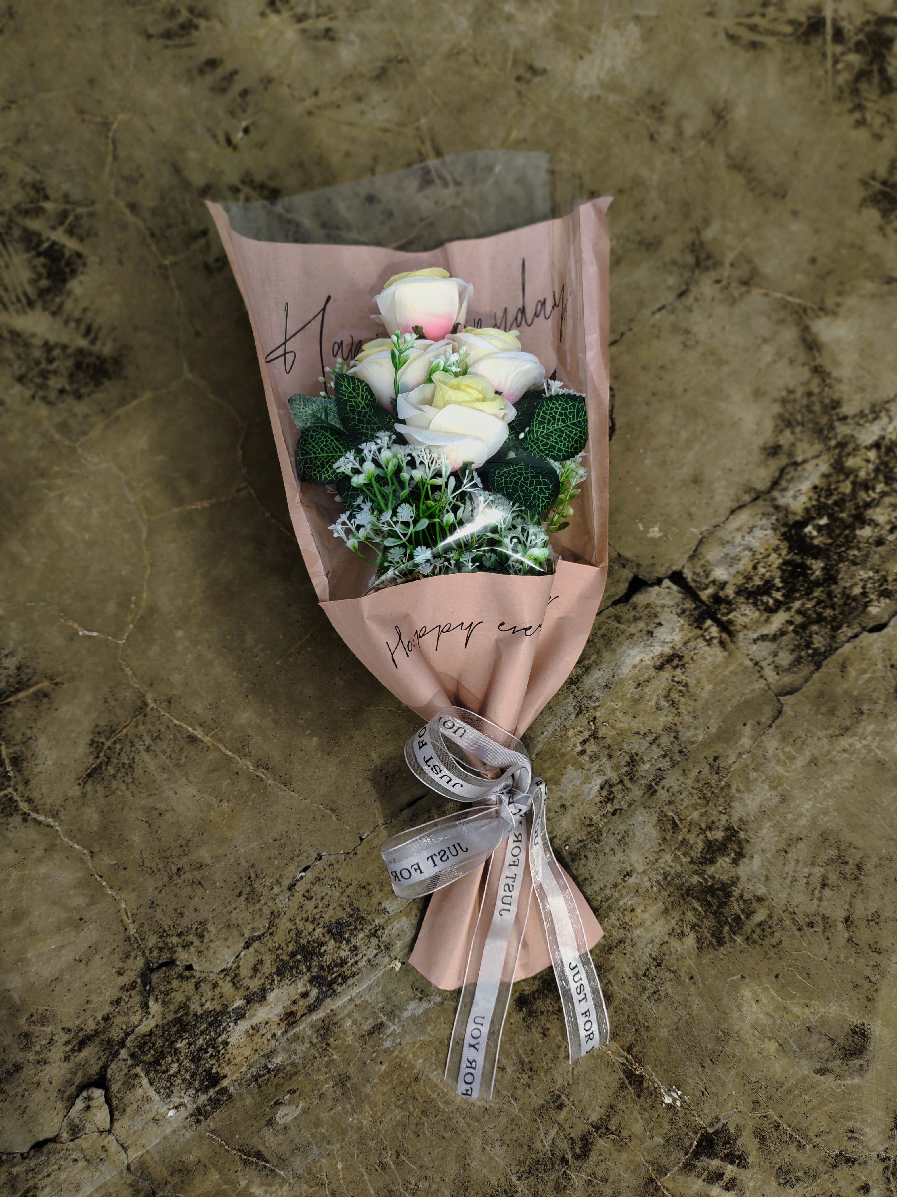 Flower arrangement 2